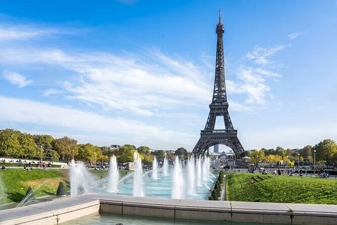 Paris Insider's Small Group Tour with Seine Sightseeing Cruise - A Closer Look at the Tour Experience