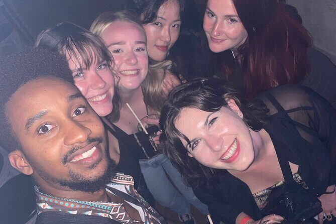 Paris International Pub Crawl with Free Shots & Fun Games - FAQ