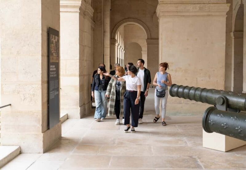 Paris: Invalides and Napoleon's Tomb Army Museum Guided Tour - The Guided Tour Experience
