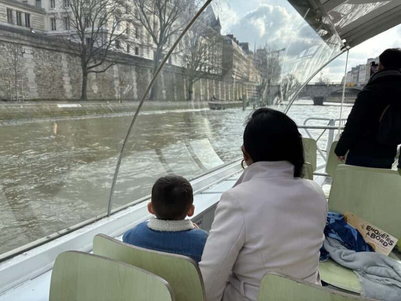 Paris: Investigation Cruise, a fun treasure hunt (in French) - Practical Considerations