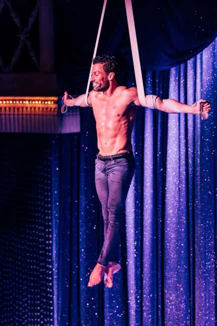 Paris: La Nouvelle Eve Cabaret Dinner Show - An In-Depth Look at the La Nouvelle Eve Experience