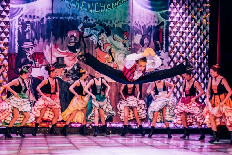 Paris: La Nouvelle Eve Cabaret Show with Champagne - Key Points