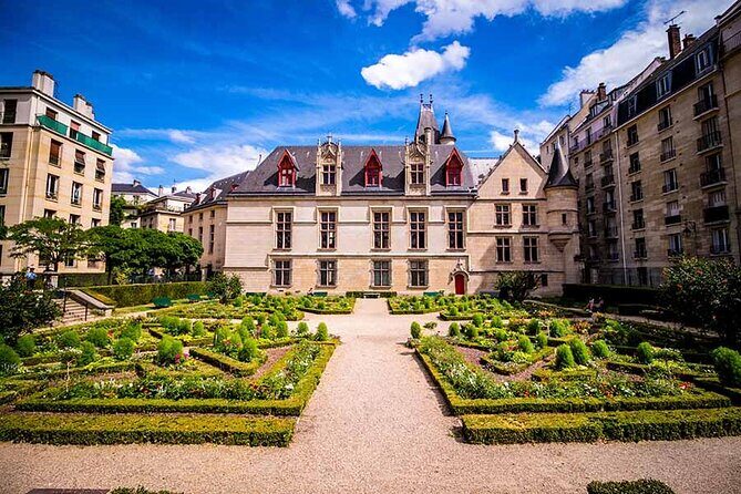 Paris Landmarks & Crepes - Who Should Consider This Tour?