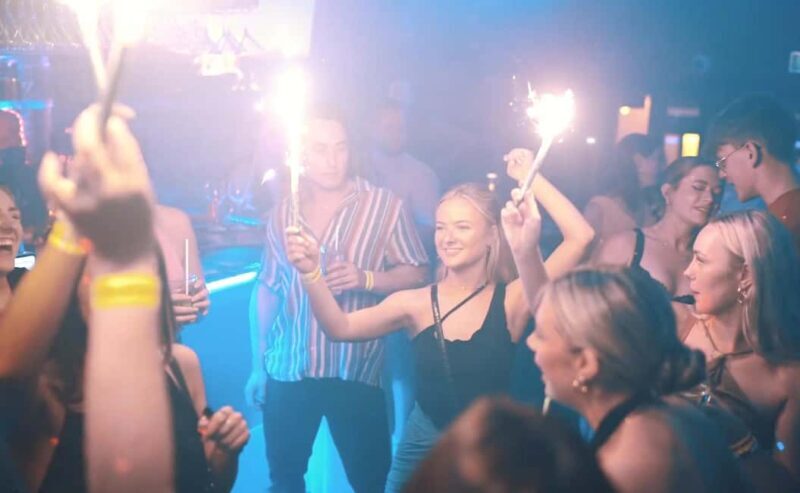 Paris: Latin Quarter Guided Pub Crawl to Bars and Clubs - Exploring the Tour in Detail