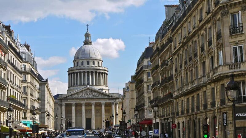 Paris Latin quarter: Private walking tour with a local guide - FAQs