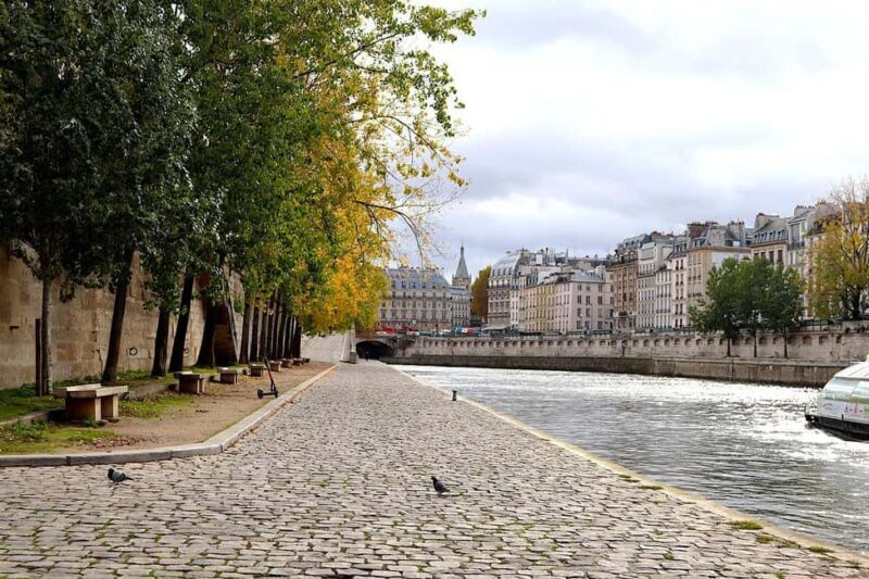 Paris: Latin Quarter Walking Tour with Local Guide - Who Should Consider This Tour?