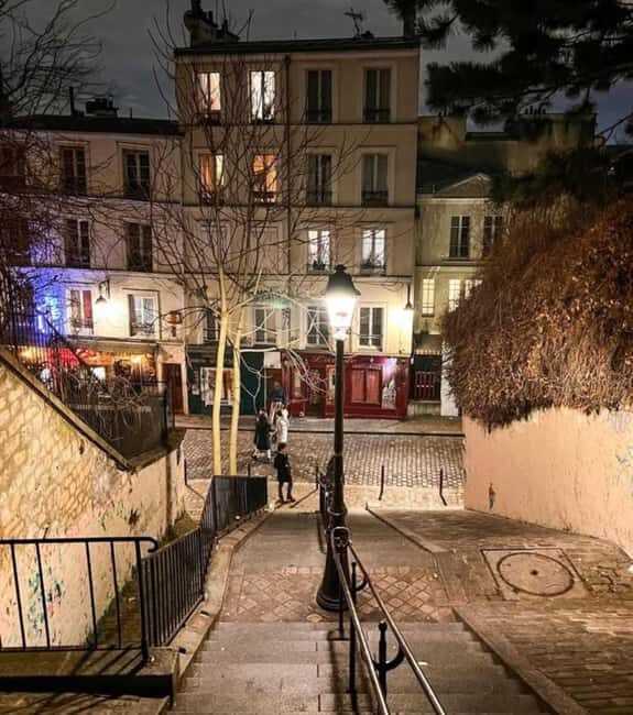 Paris: Le Marais District Guided Walking Tour with Coffee - Key Points