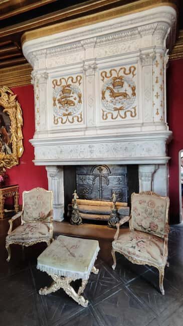 Paris: Loire Valley castles and private, guided gourmet experiences - Key Points