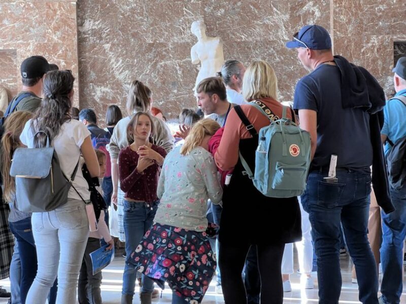 Paris Louvre: 2-Hour Private Tour for Groups or Families - Key Points