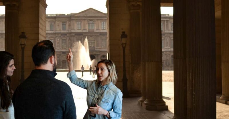 Paris: Louvre Museum and Mona Lisa Evening Private Tour - The Value of an Intimate Museum Experience