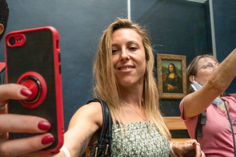 Paris Louvre Museum: Small Group Guided Highlights Tour - How It Fits Into Your Paris Itinerary