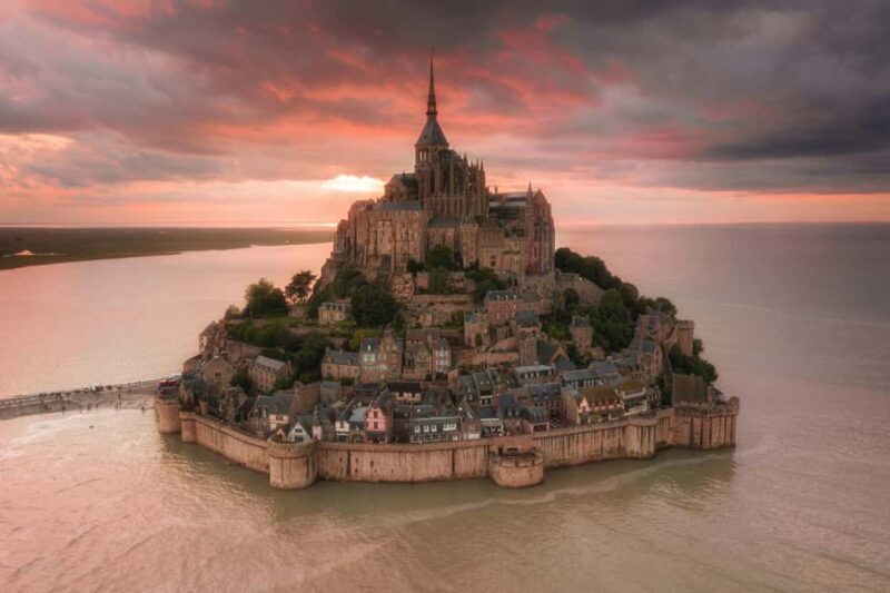 Paris: Mont Saint Michel Private Day Trip with Lunch - The Practical Side: What You Need to Know