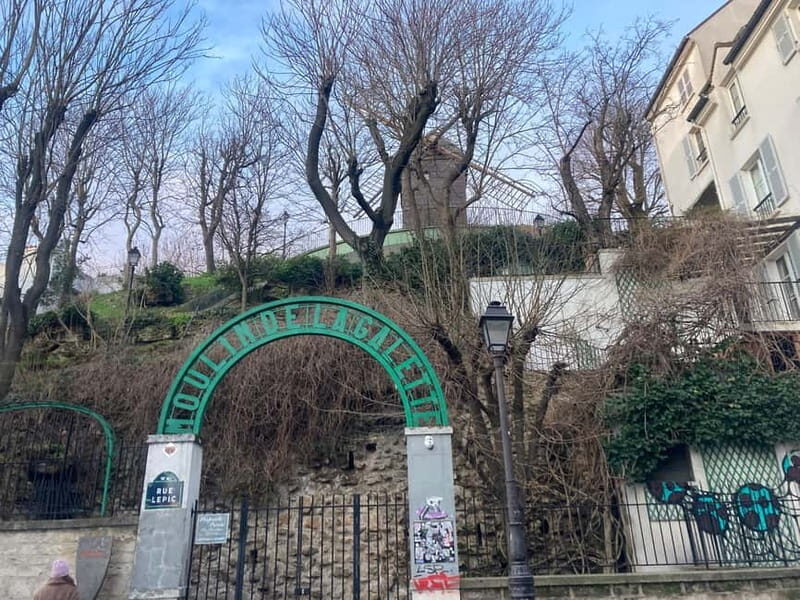 Paris: Montmartre Guided Walking Tour with Tastings - What You Can Expect from the Tour