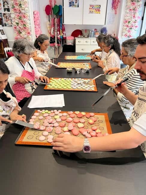 Paris: Montmartre Macaron Baking Workshop - Key Points