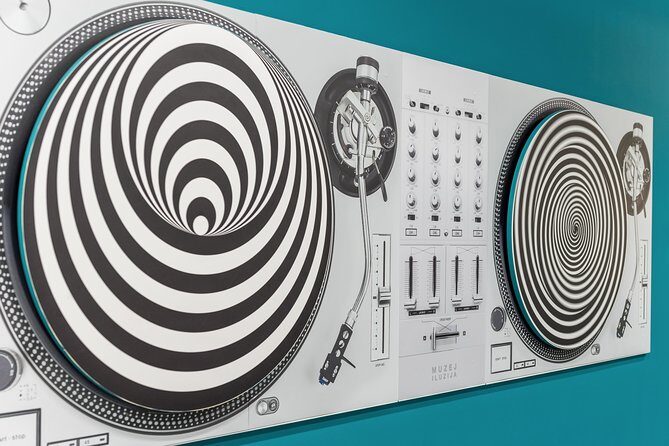 Paris Museum of Illusions Entry Ticket - FAQs About the Paris Museum of Illusions