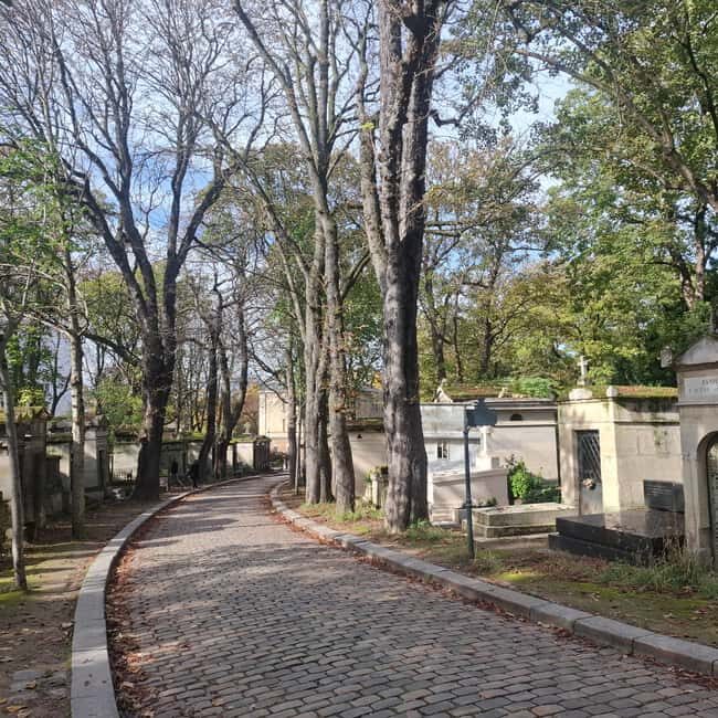 Paris: Myths and Legends of the Père Lachaise Cemetery in Spanish - Final Thoughts