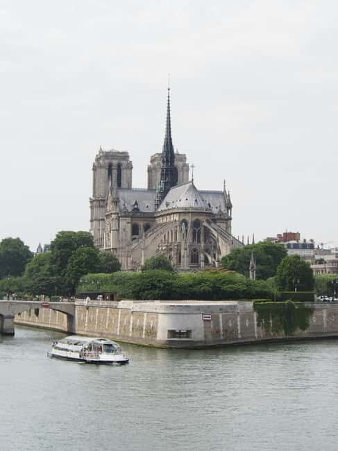 Paris: Notre Dame Interior Guided Tour with Entry Included - Final Thoughts: Is This Tour Right for You?