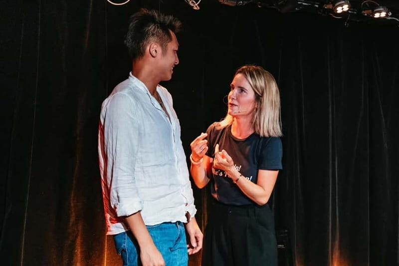 Paris: Oh My God She's Parisian! English Comedy Show - Key Points