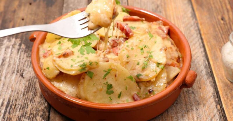 Paris: Old Town and French Food Private Tour - A Deep Dive into the Tour Experience