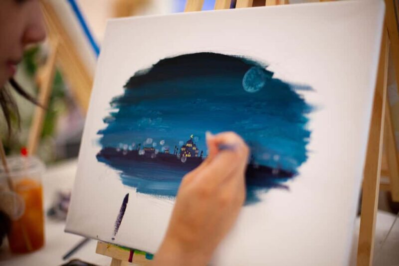 Paris : Painting experience in an art cafe - What Makes This Painting Experience Stand Out?