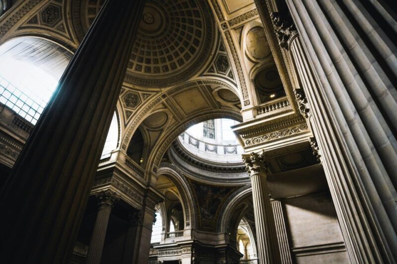 Paris: Panthéon Private guided tour with entrance ticket - What To Expect During the Tour