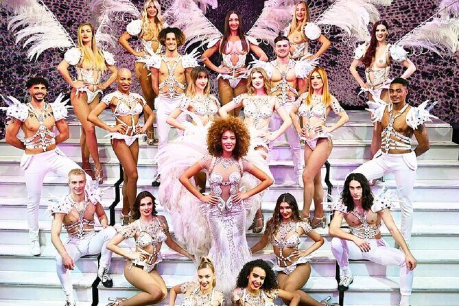 Paris Paradis Latin Cabaret Dinner and Show - What You Can Expect from the Experience