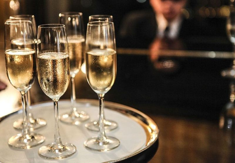 Paris: Paradis Latin Cabaret Show with Optional Champagne - Seating is part of the experience (and part of the risk)