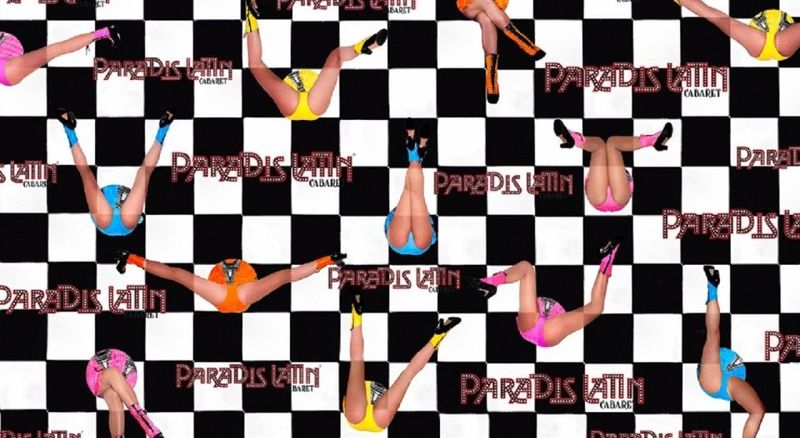 Paris: Paradis Latin Cabaret Show with Optional Champagne - Inside the show: singing, dancing, and hi-tech staging