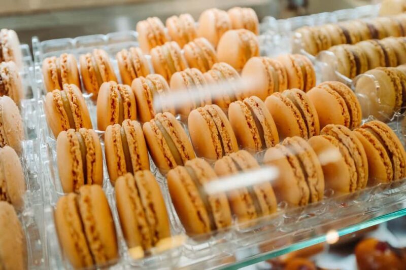 Paris: Pastries and Chocolate Walking Food Tour - What Makes This Tour Special?