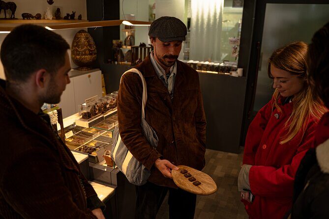 Paris - Pastries and Tragedies The bittersweet Tour of Montmartre - Frequently Asked Questions