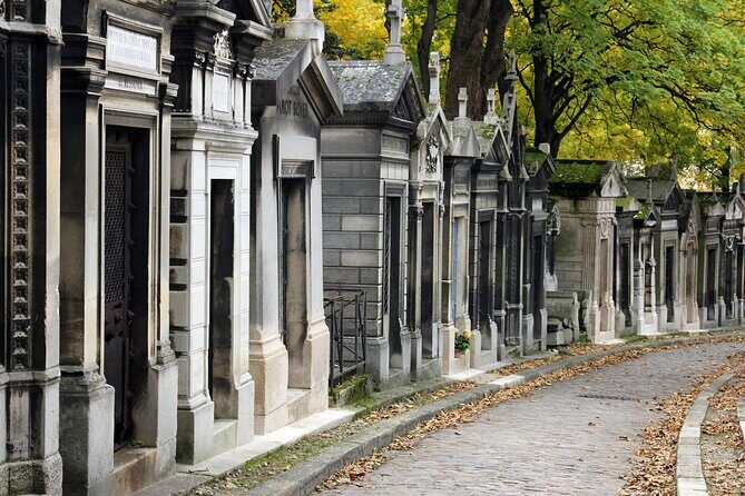 Paris Père Lachaise Cemetery Love Affairs and Death Walking Tour - The Itinerary in Detail