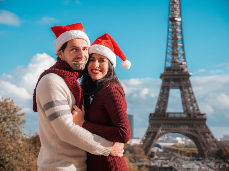 Paris: Private Christmas Photoshoot with Props - Considerations and Practical Tips