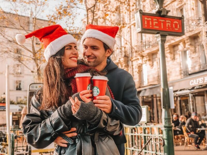 Paris: Private Christmas Photoshoot with Props - Who Is This Experience Best Suited For?