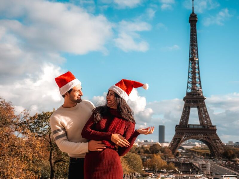 Paris: Private Christmas Photoshoot with Props - FAQ