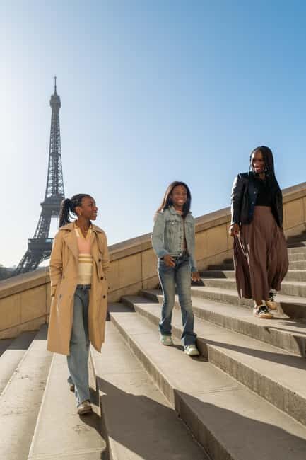 Paris: Private Eiffel Tower Express Photoshoot - FAQ