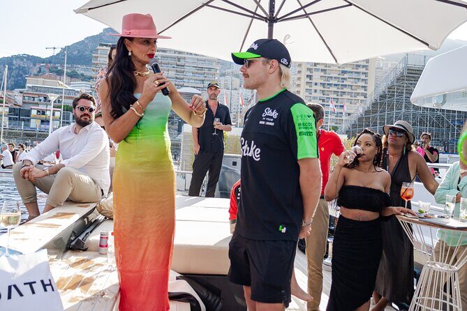 Paris Private Guided Professional Photoshoot - FAQs