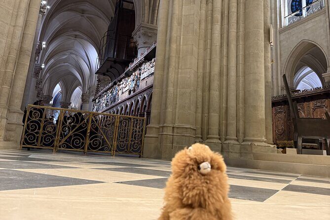 Paris Private Guided Walking Tour with Notre-Dame Outdoor - Crossing the Seine: Pont Neuf