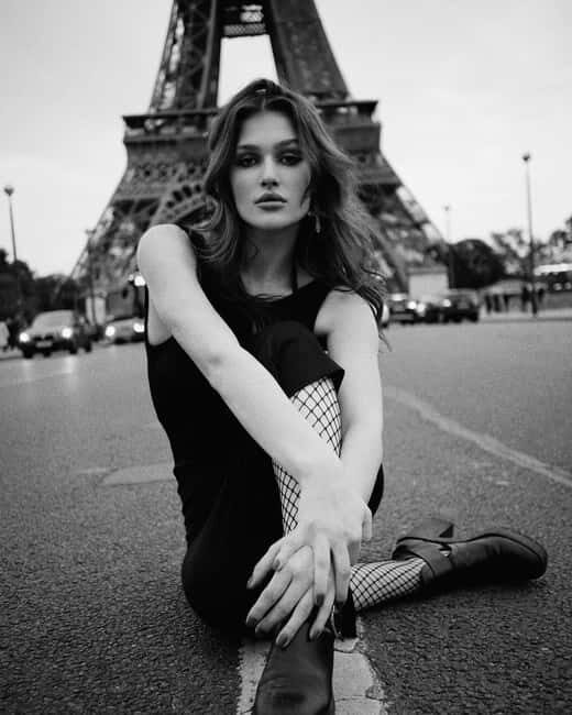 Paris: Private Photography Session with 30 Photos - Key Points