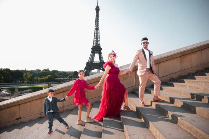 Paris: Private Photoshoot Near Eiffel Tower 55 Photos - The Experience & Pacing