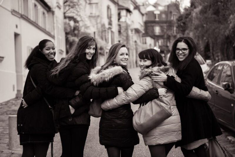 Paris: Private Professional Photo Shoot - The Value of the Photos and Extras