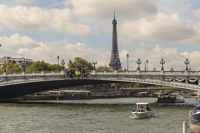 Paris: Private Seine River Cruise - Practical Details and Considerations