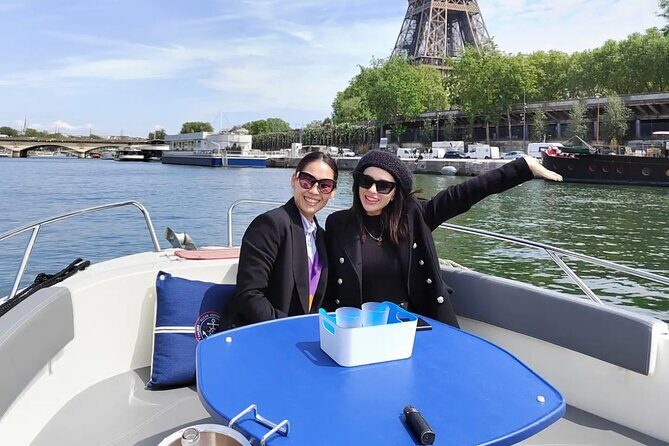 Paris Private Seine River Cruise with Captain - What to Expect on Your Tour
