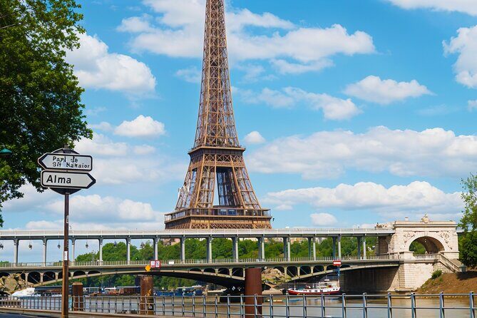 Paris: Private Vintage Sidecar Tour with Pick-Up at your Hotel - FAQ