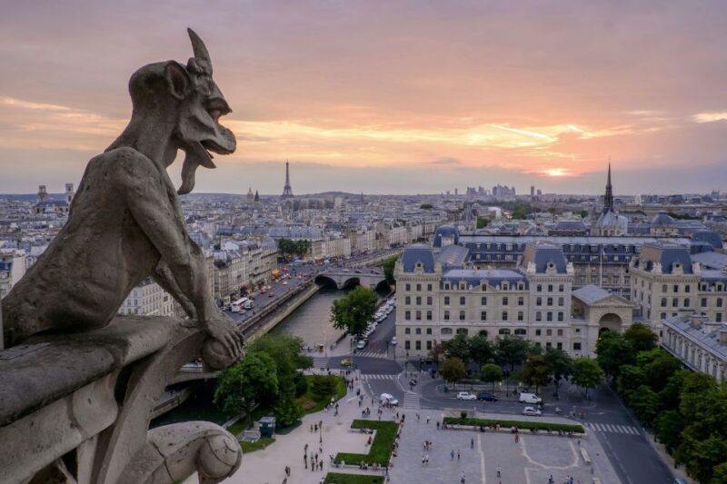 Paris: Private Walking Tour with a Licensed Local Guide - Who Would Enjoy This Tour?