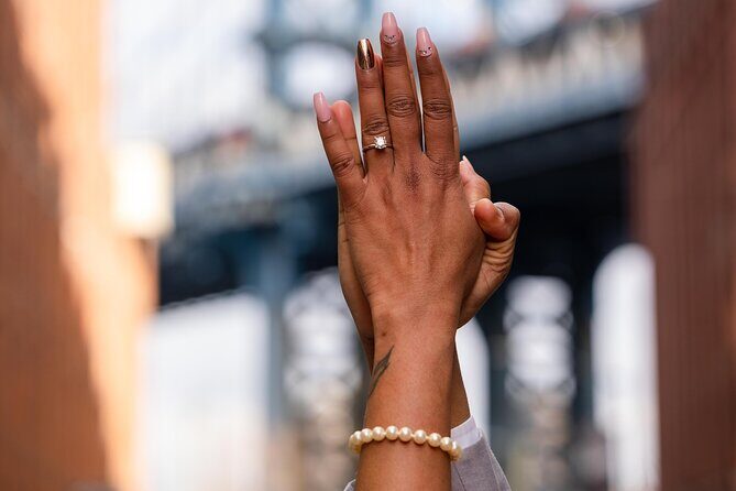 Paris: Professional Flying Dress Photoshoot @jonadress 30 mins - Booking and Flexibility