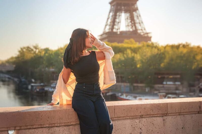 Paris: Professional Photoshoot with the Eiffel Tower - An Honest Breakdown of the Experience