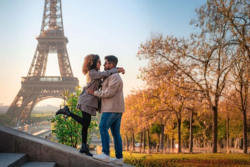 Paris: Professional Photoshoot with the Eiffel Tower - FAQs