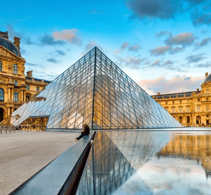 Paris : Rivercruise and Louvre guided tour SEMI PRIVATE - Key Points