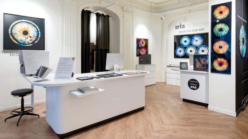 Paris Rivoli: Reveal the beauty of your iris with Iris Galerie - Who Would Love This?