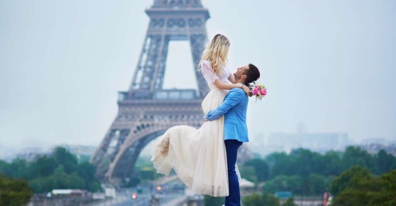 Paris: Romantic Couple Photoshoot (with flower bouquet!) - Final Thoughts